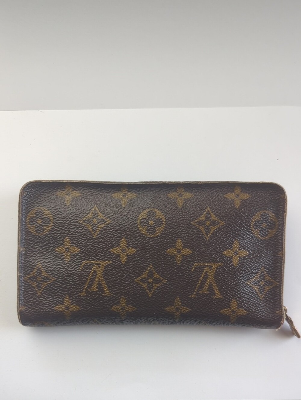 Louis Vuitton Monogram Canvas Zip Wallet Project